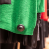 Badge antivol Omnilock au rayon vêtements
